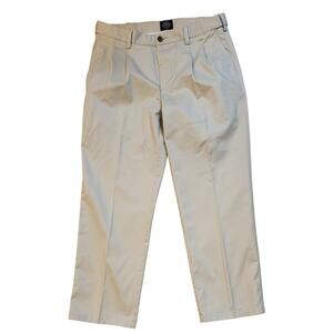 St. John's Bay Men Khaki Pants Pleated Iron Free 34x29 (Actual) Chino